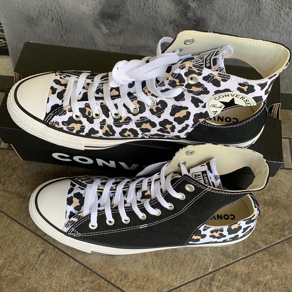 CONVERSE CTAS TWISTED UPPER HI BLACK/WHITE/DESERTM - Picture 4 of 15